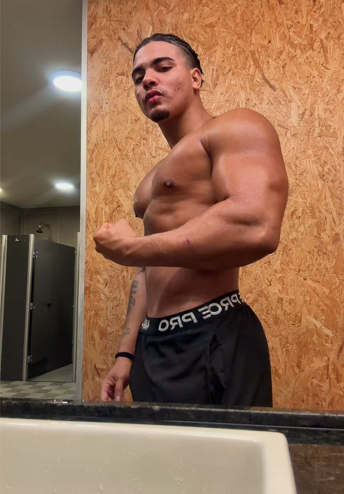 @Alyssontrg