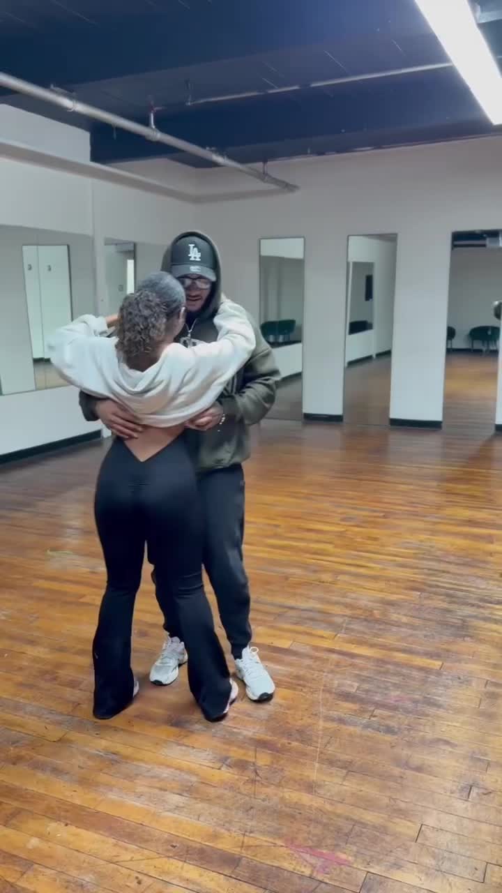 @Ewavy