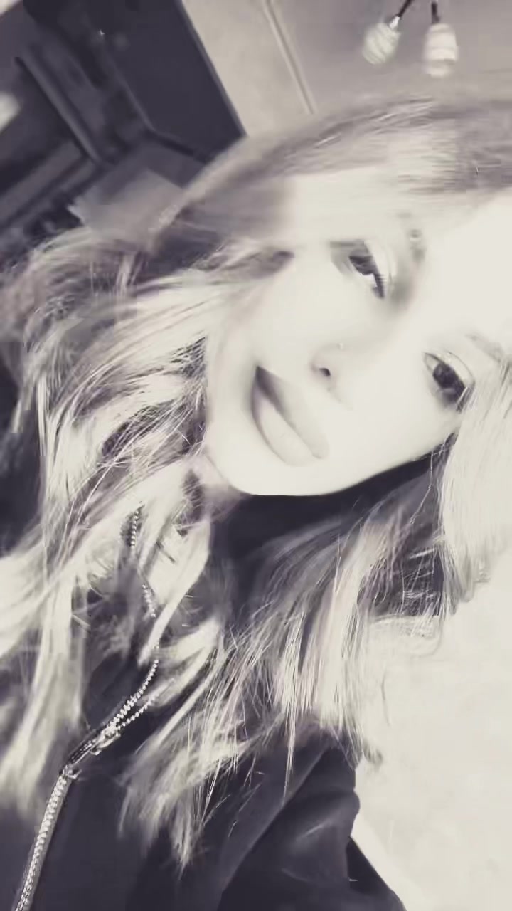 @melanxolik_404