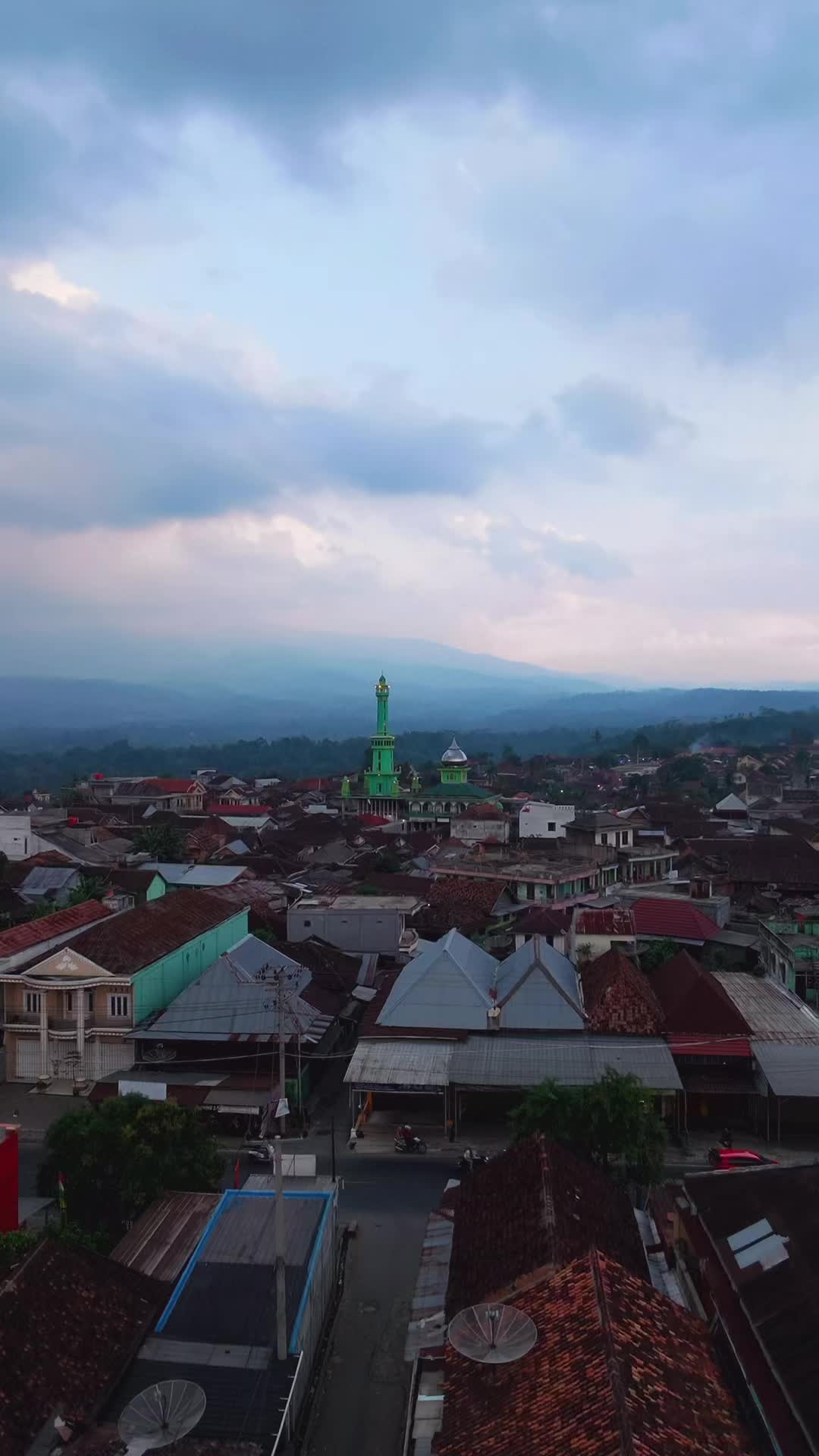 @Kasrianto
