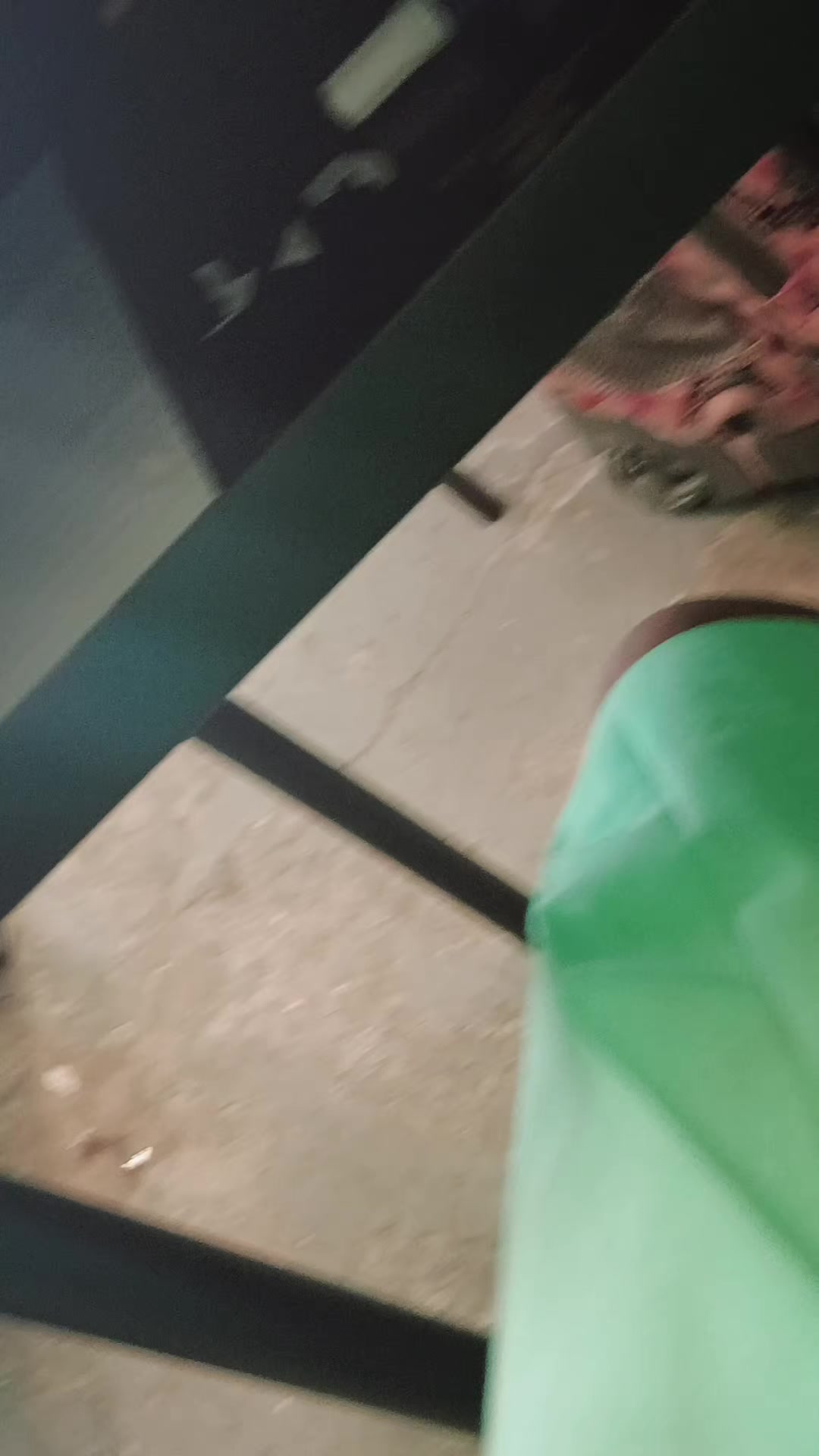 @🧍&zwj;♂️.