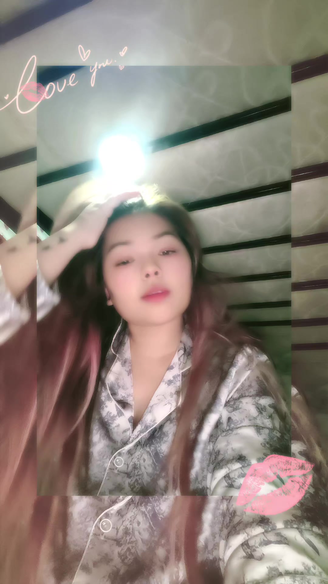 @이즘리티☠🐼