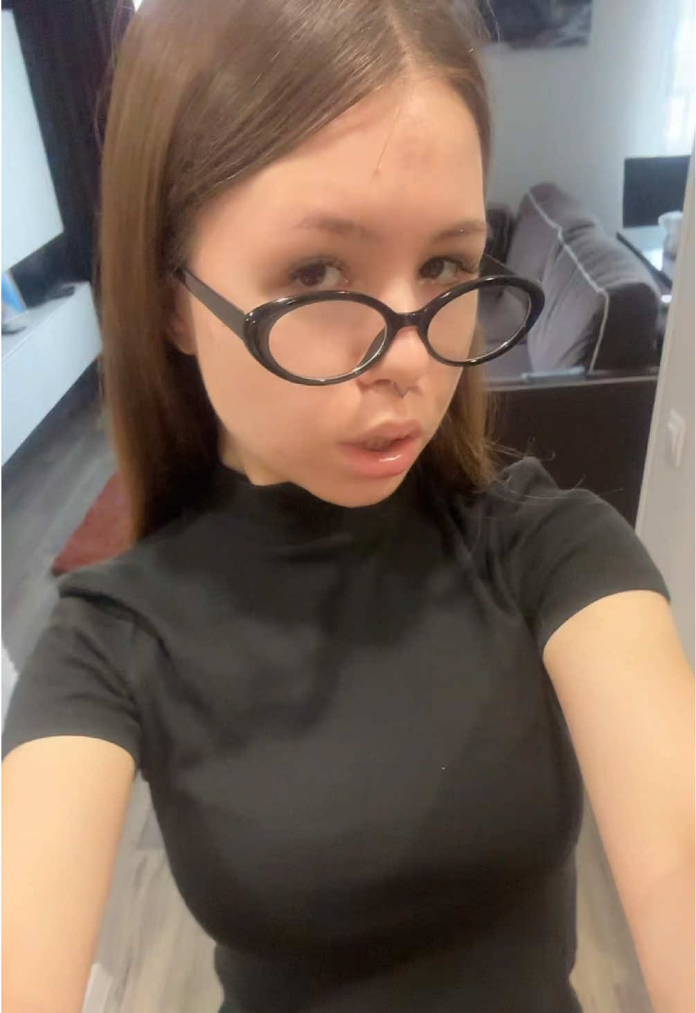 @анила>.<