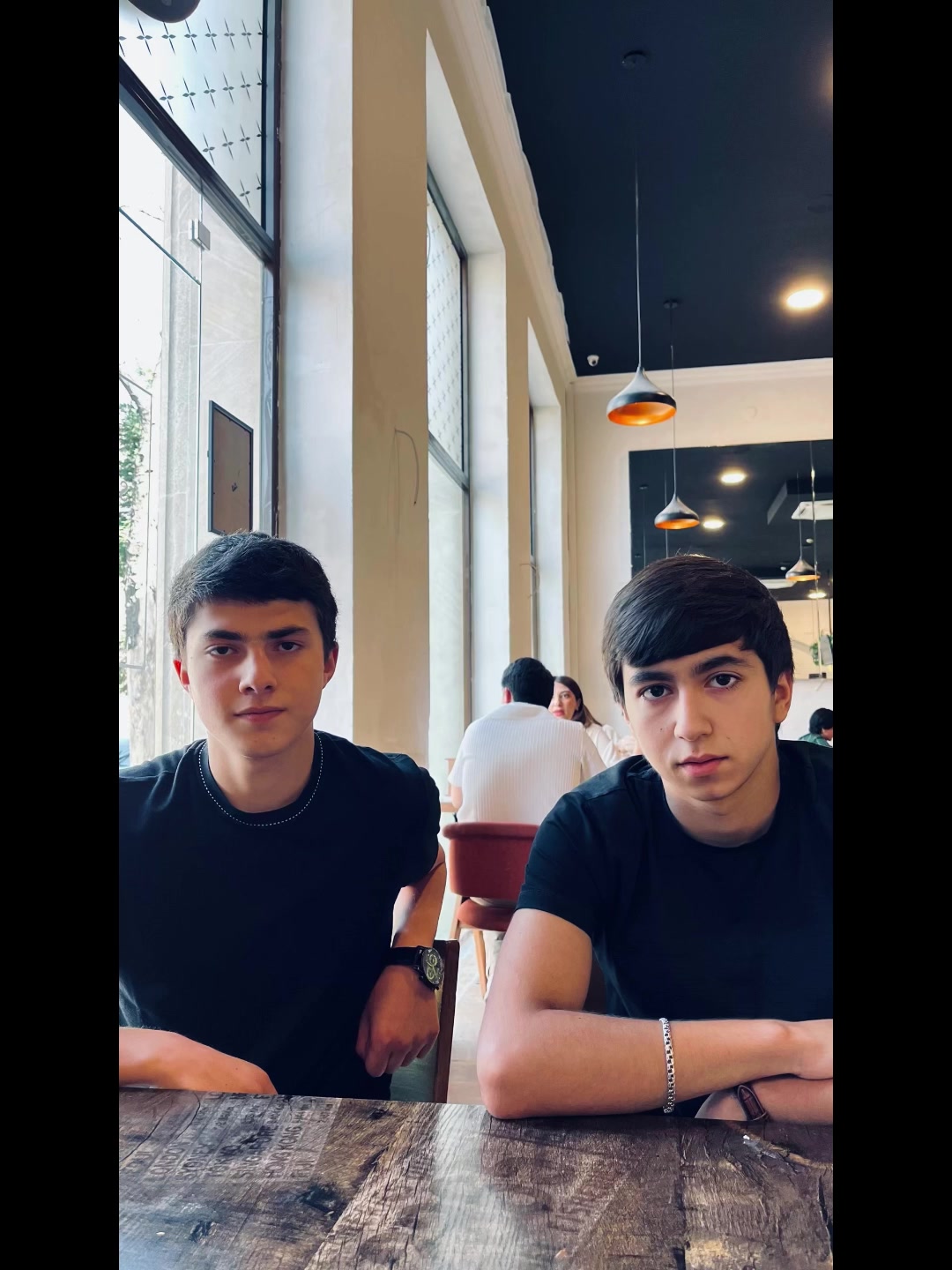 @hessenli.20