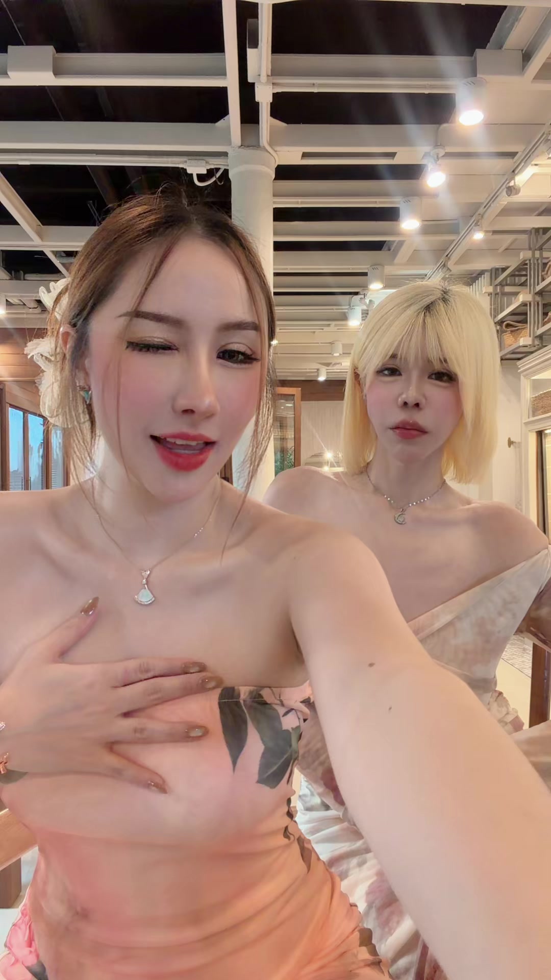 @ยูมิโกะ มิยากิ