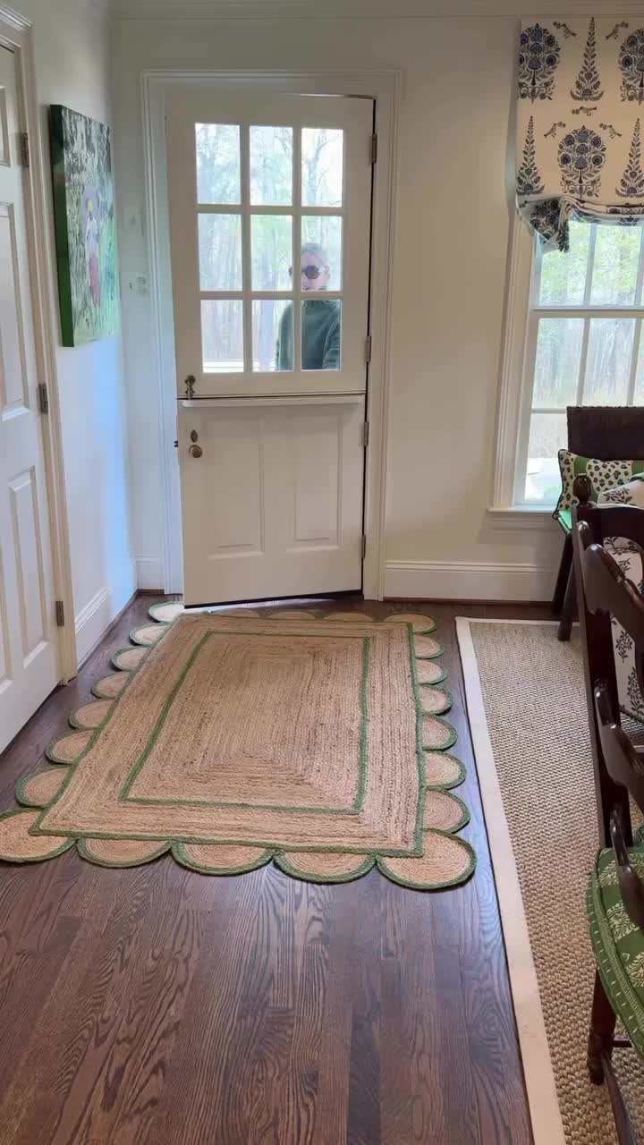 @A_Sutherland_Belle