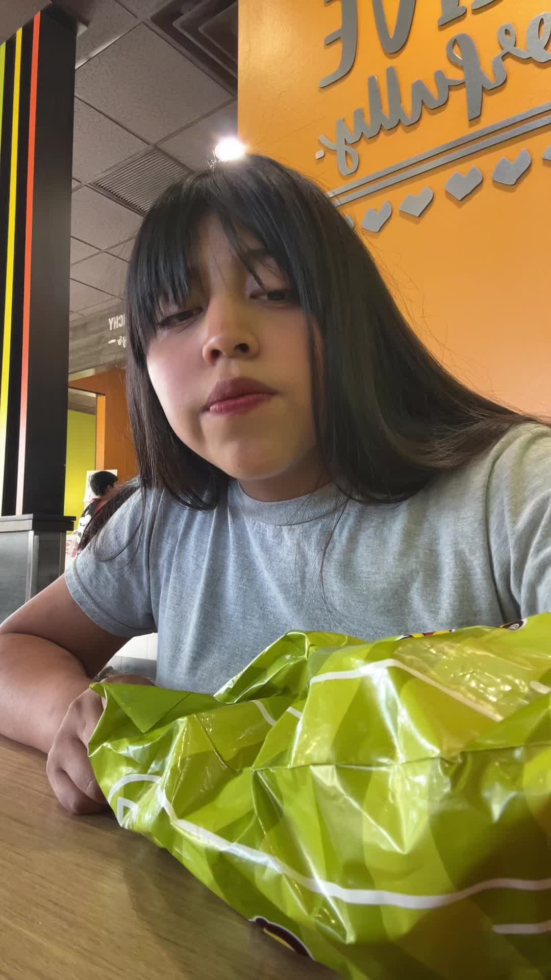 @Nahomy 😼