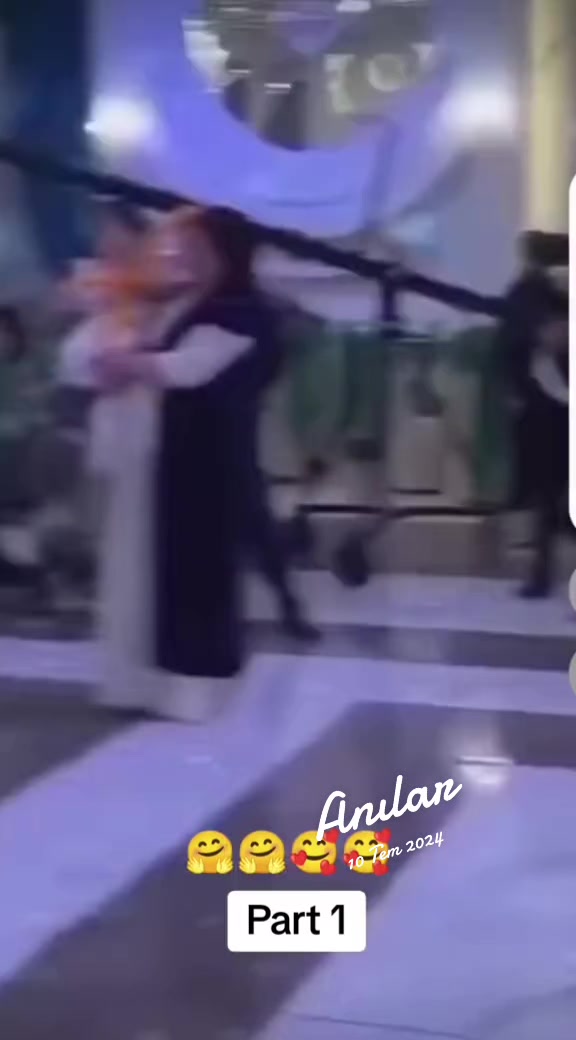 @K&ouml;m&uuml;r G&ouml;zl&uuml;m