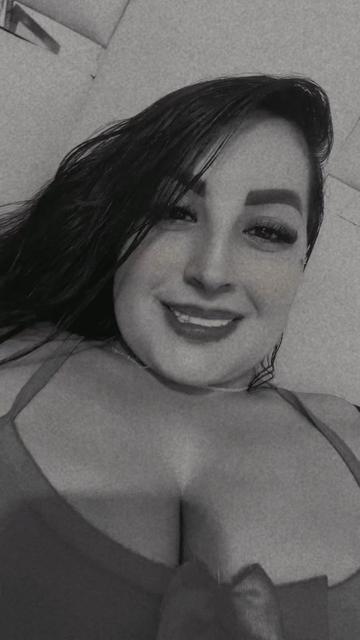@Vanesa Cerón 🌹🩷
