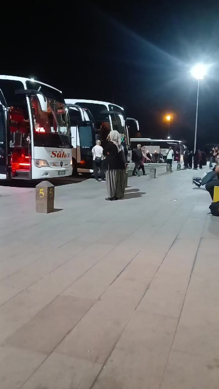 @emelııı