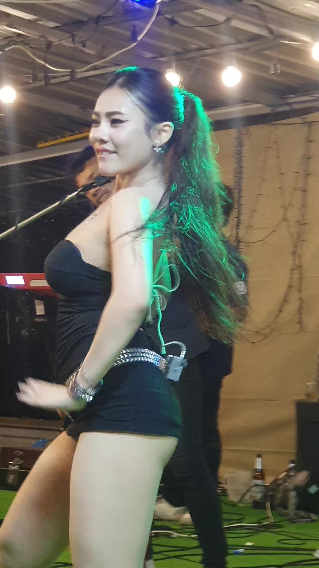 @Kittisak