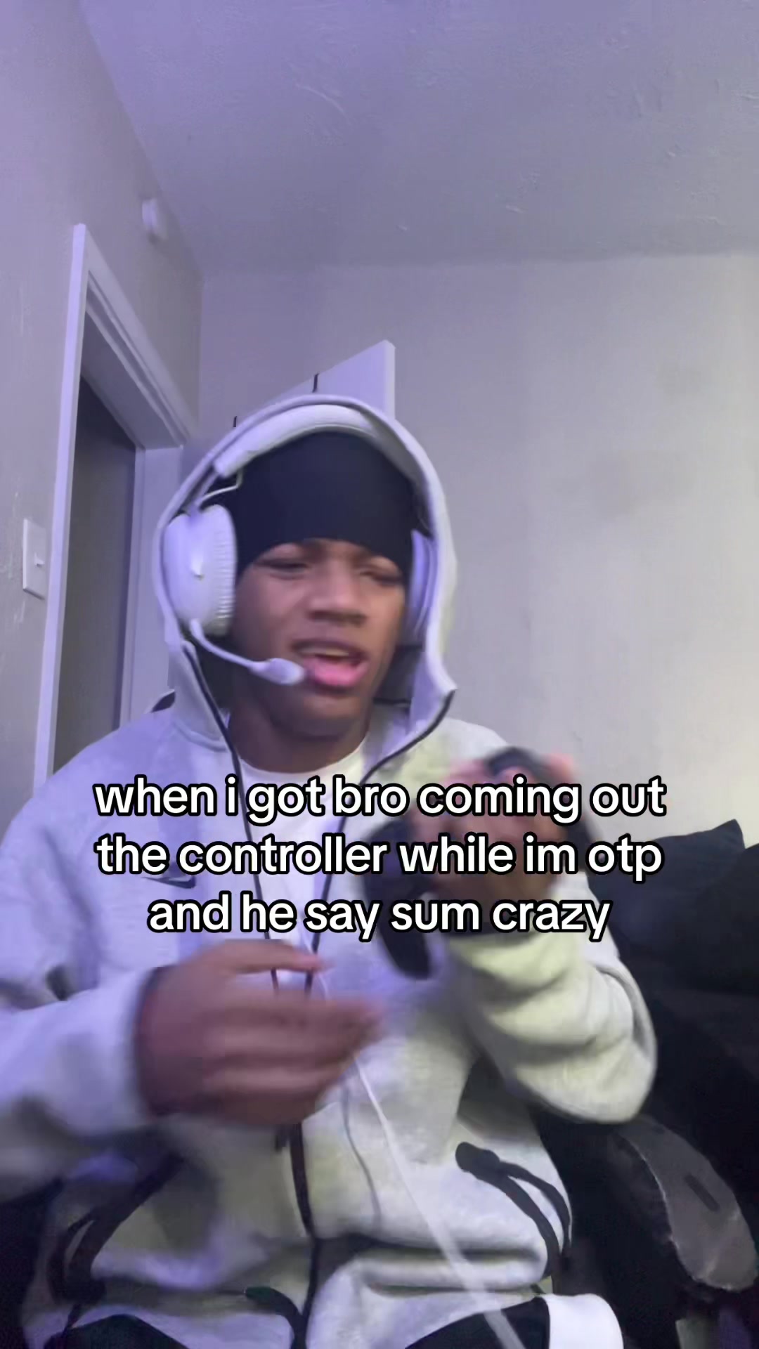 @dee