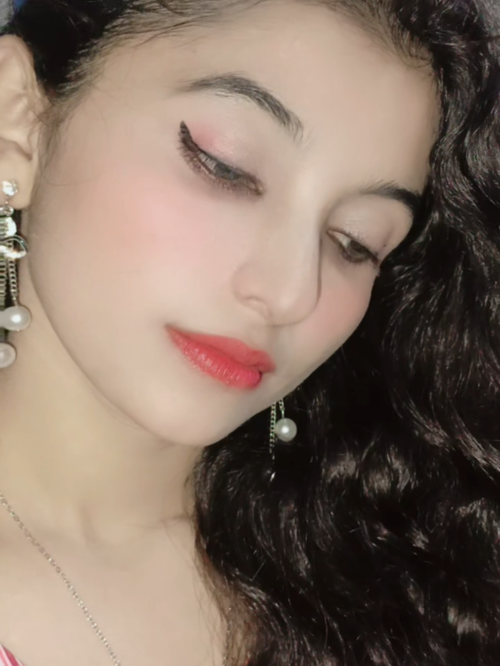 @- রহস্যময়ী
