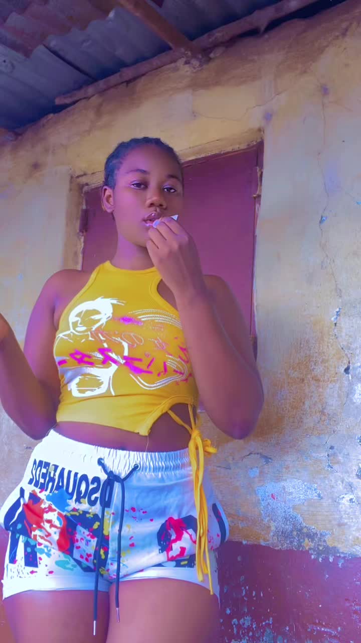 @Butterflies 🇸🇱