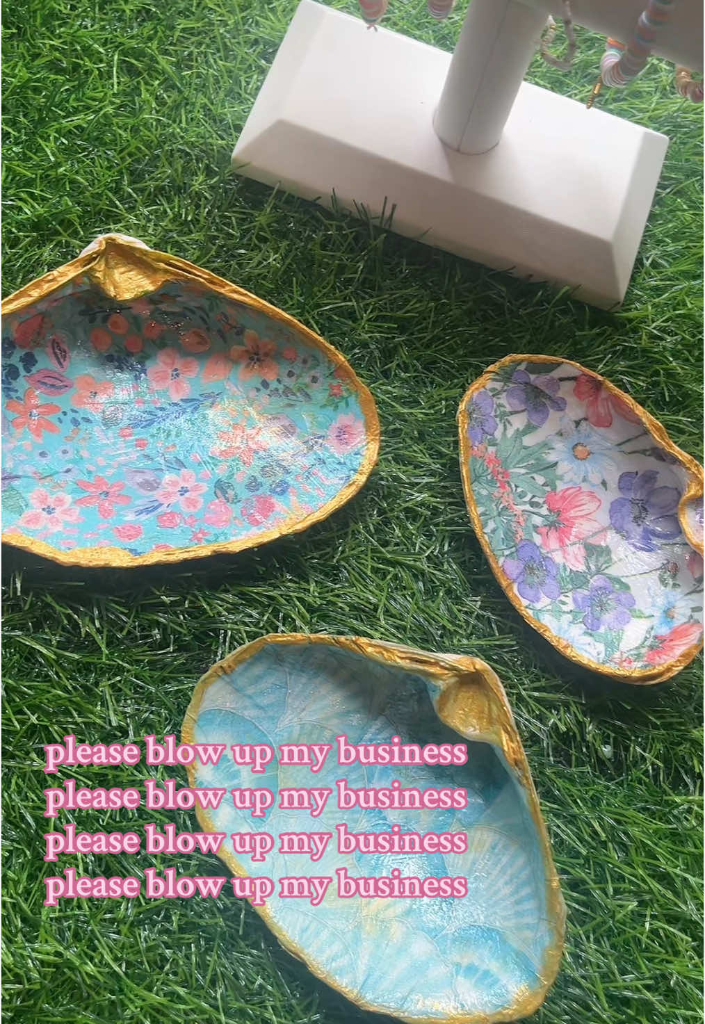 @BeadedbyBella🎀🫧