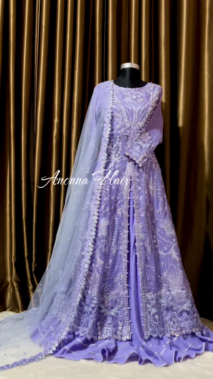 @Anonna Flair🛍️👗