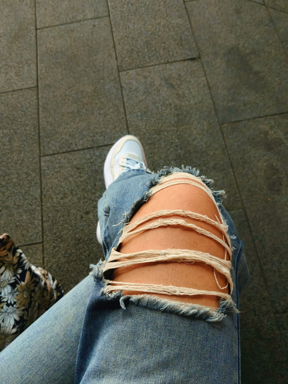 @Dₑg_ᵢ𝘴🕊️