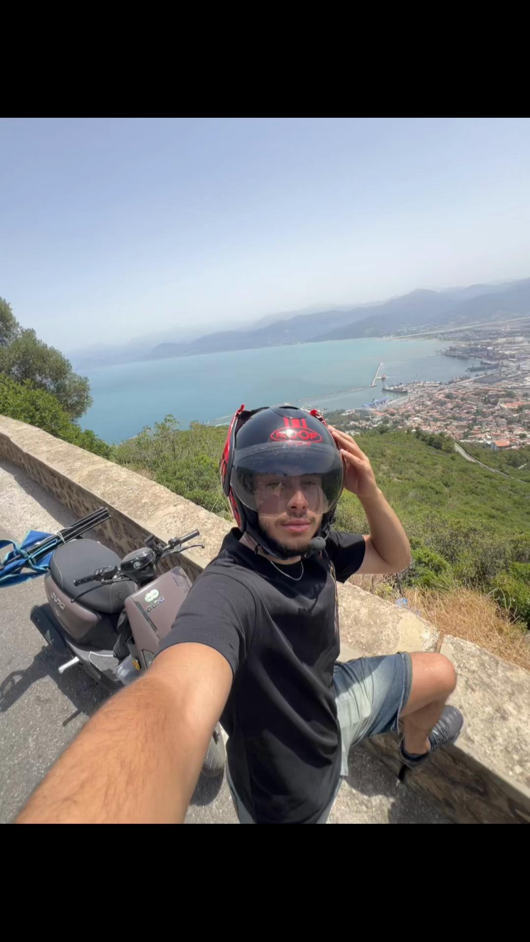 @younes.phone_19