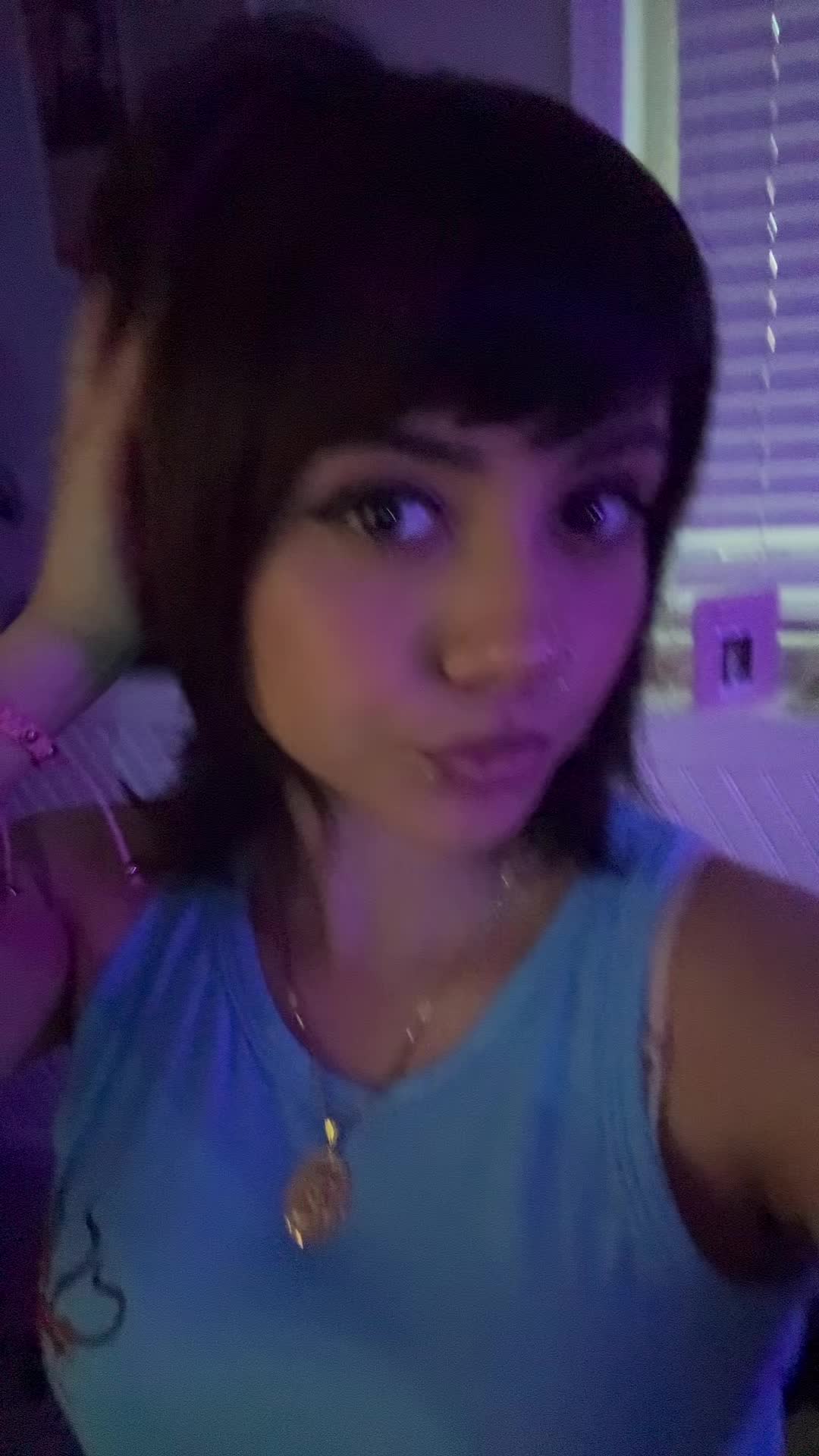 @️