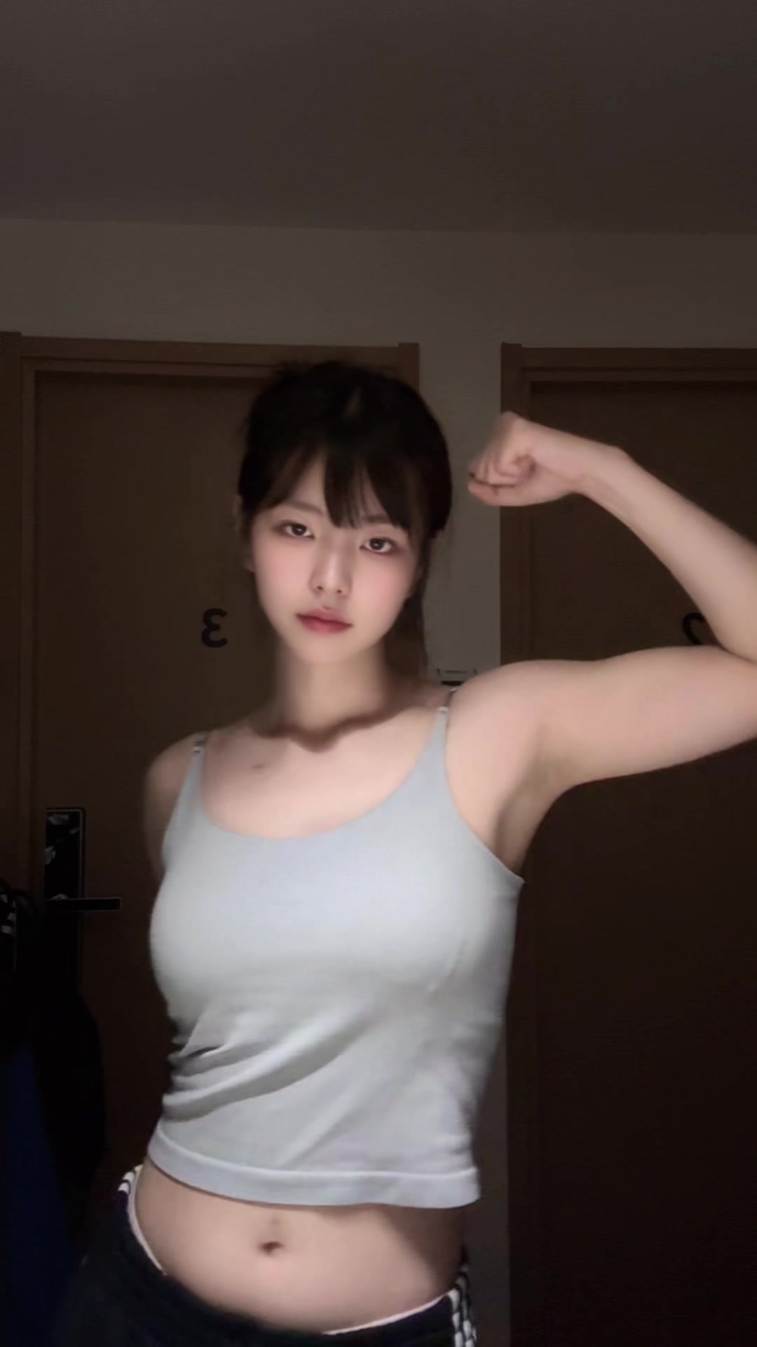 @lu