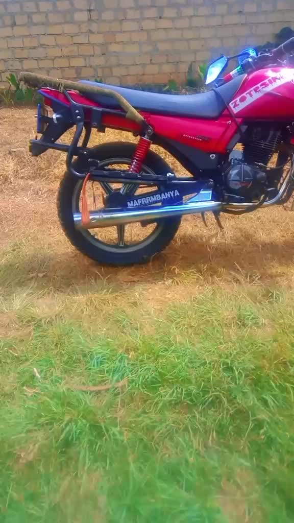 @Veni🇰🇪