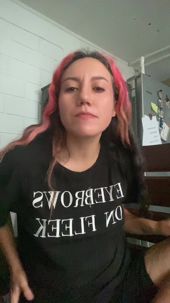 @La Coleccionista De Ataduras