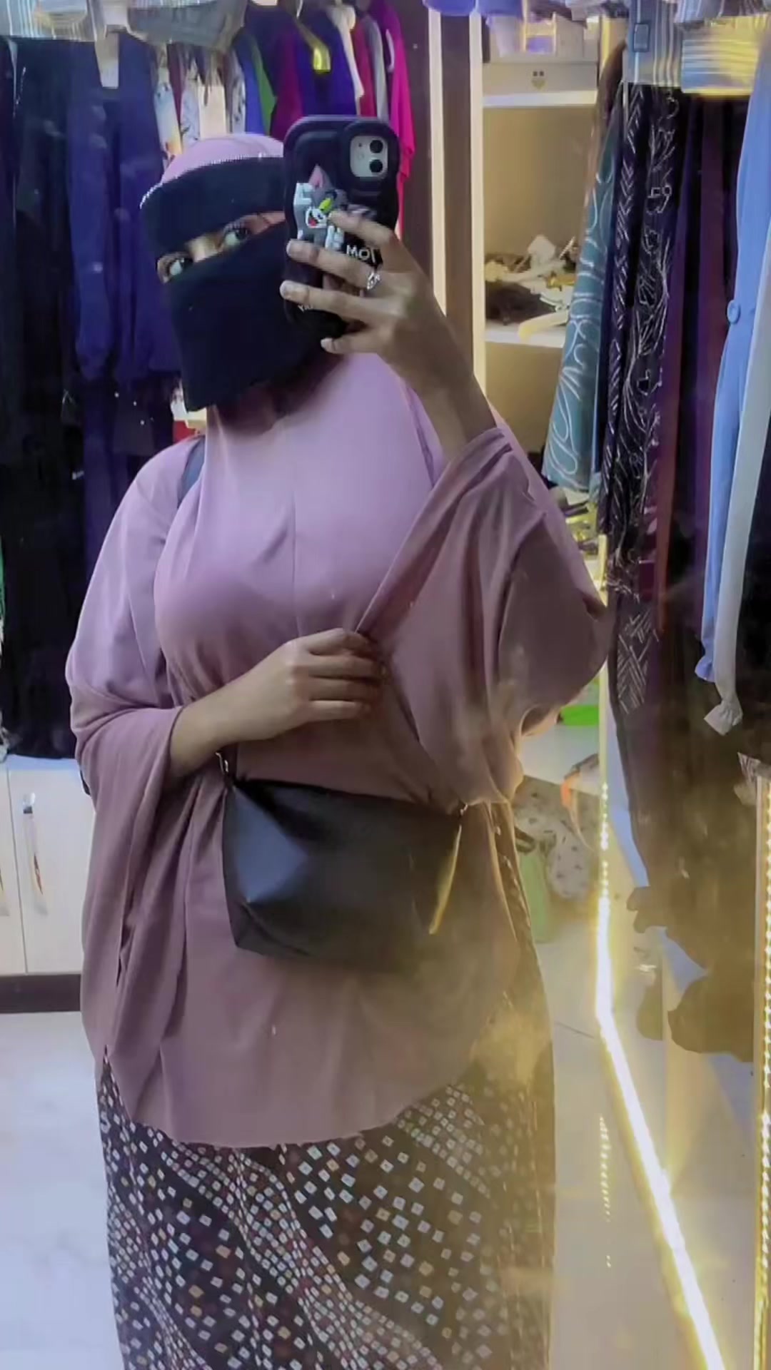 @Axlaam model