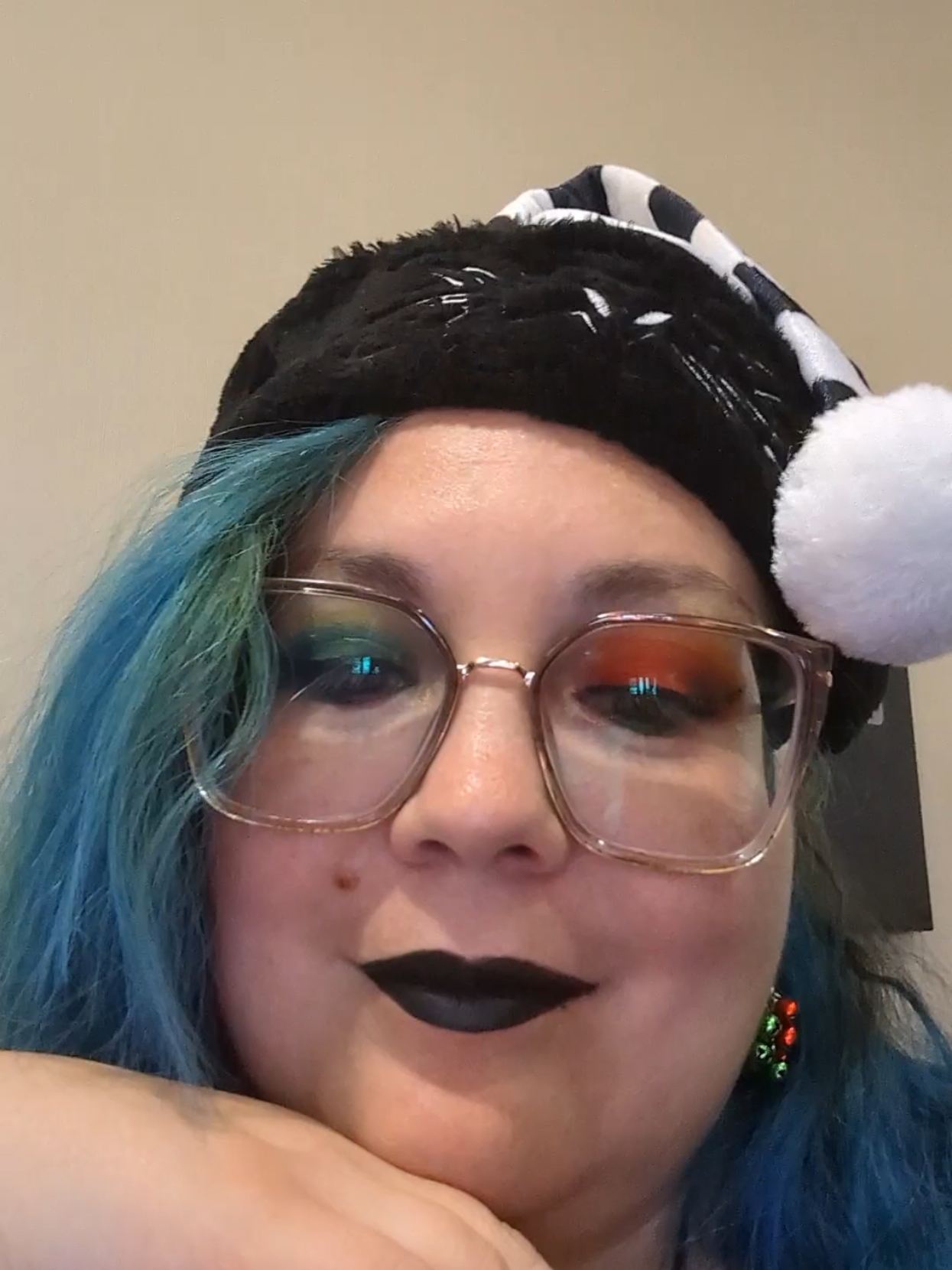 @Queenie