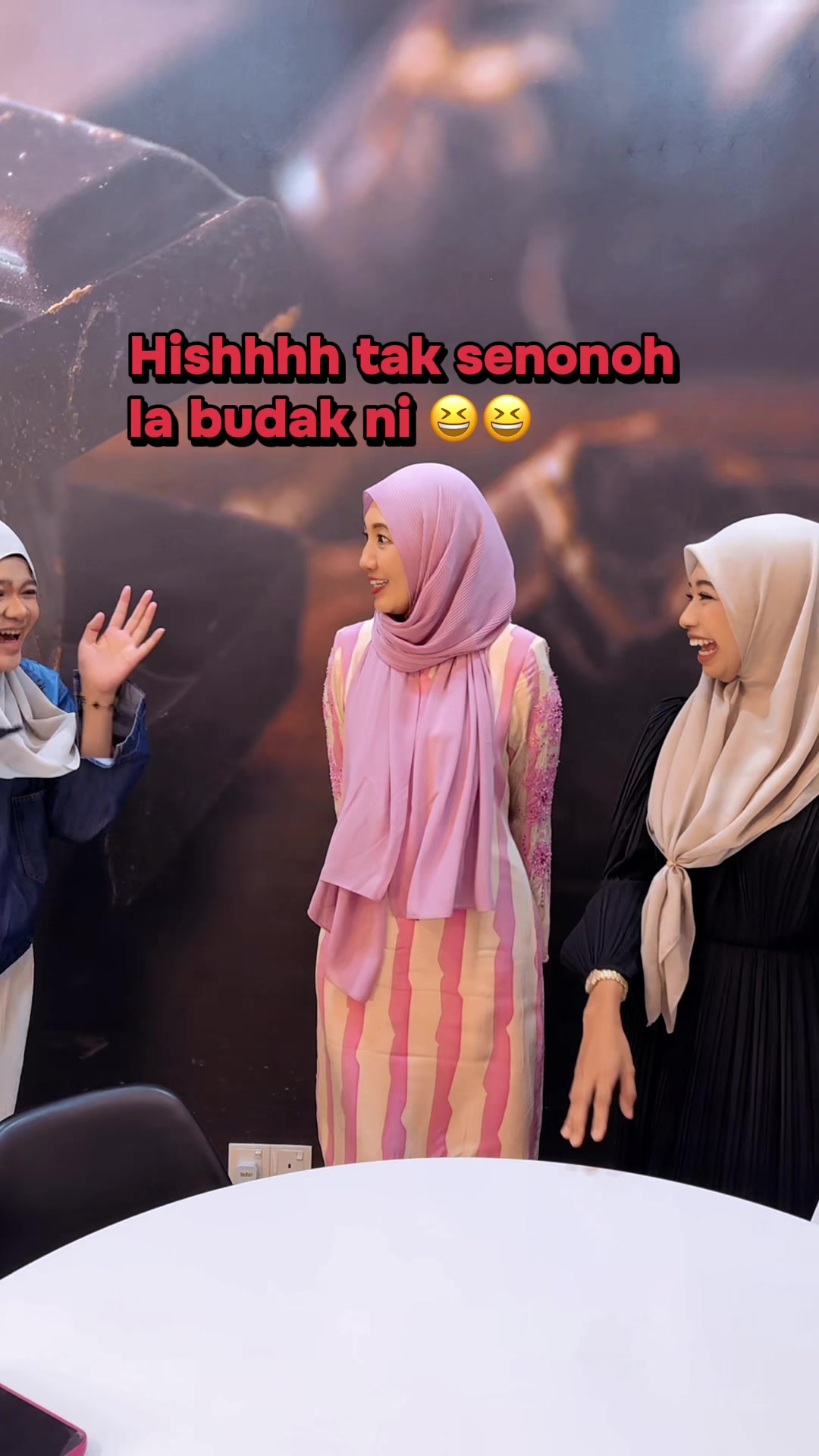 @CikNa Chocotainer