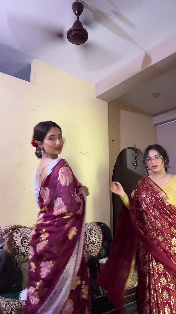 @Anjali 🖤