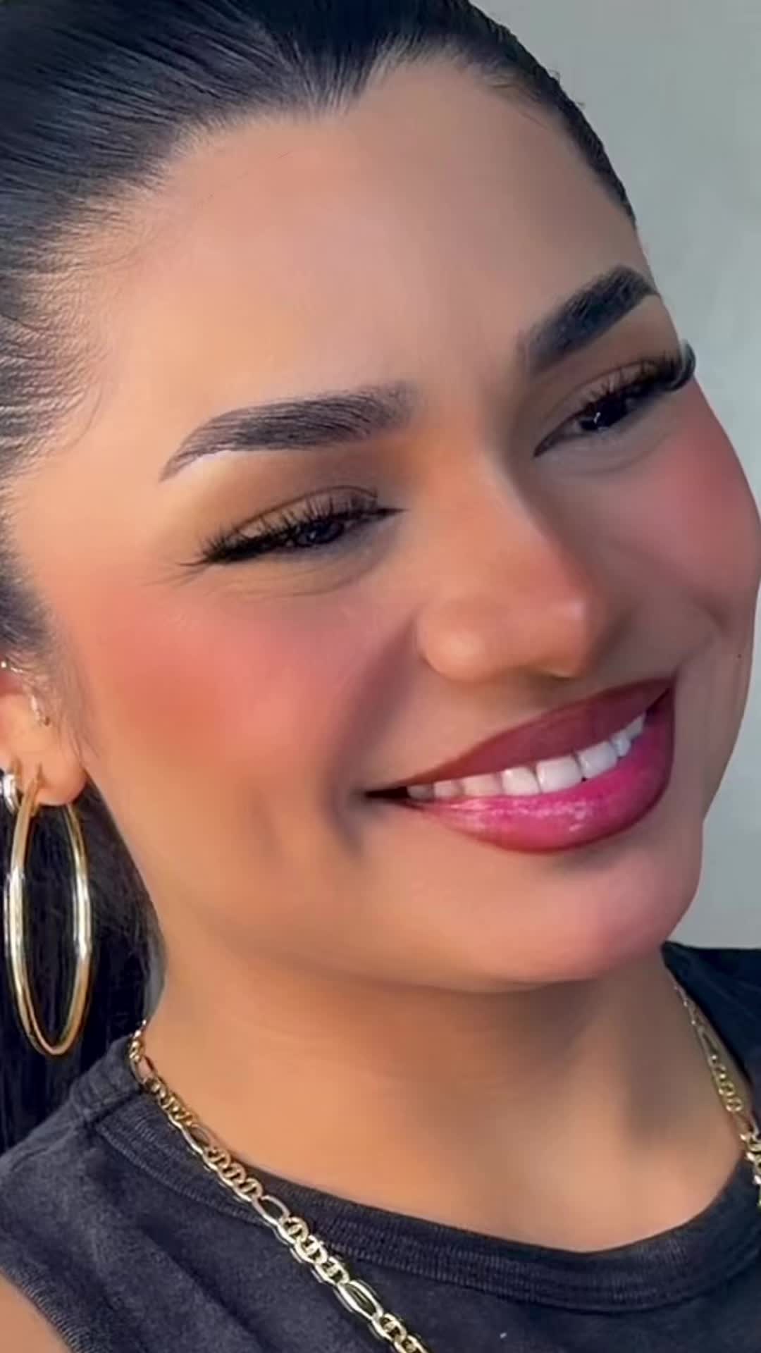 @Monica Valencia