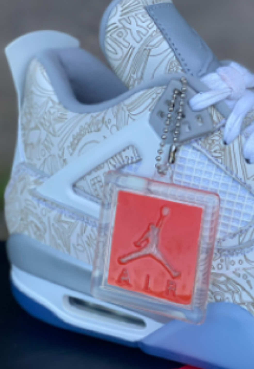 @WE THE KICKS