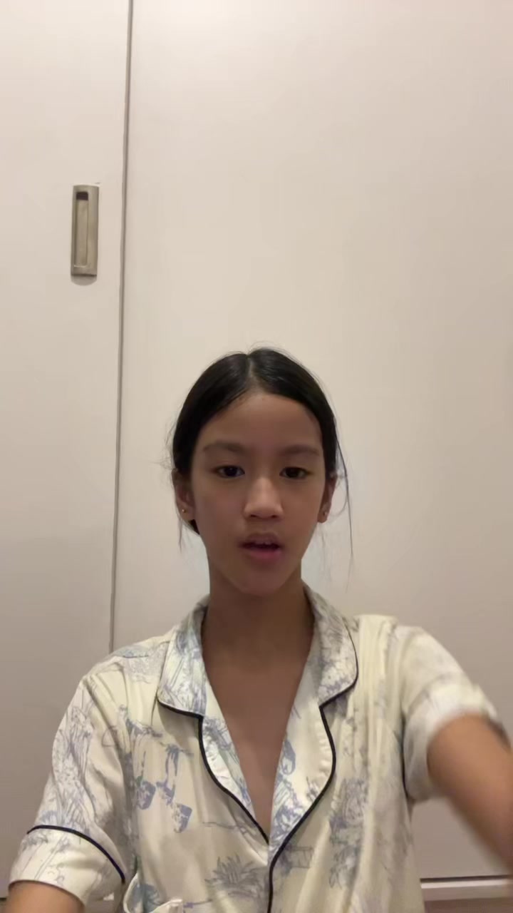 @Xhie 💋