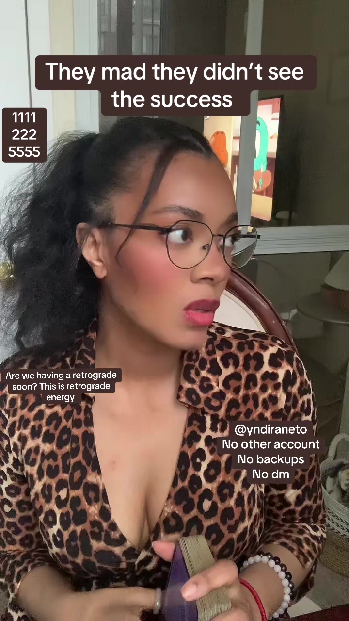 @Yndira