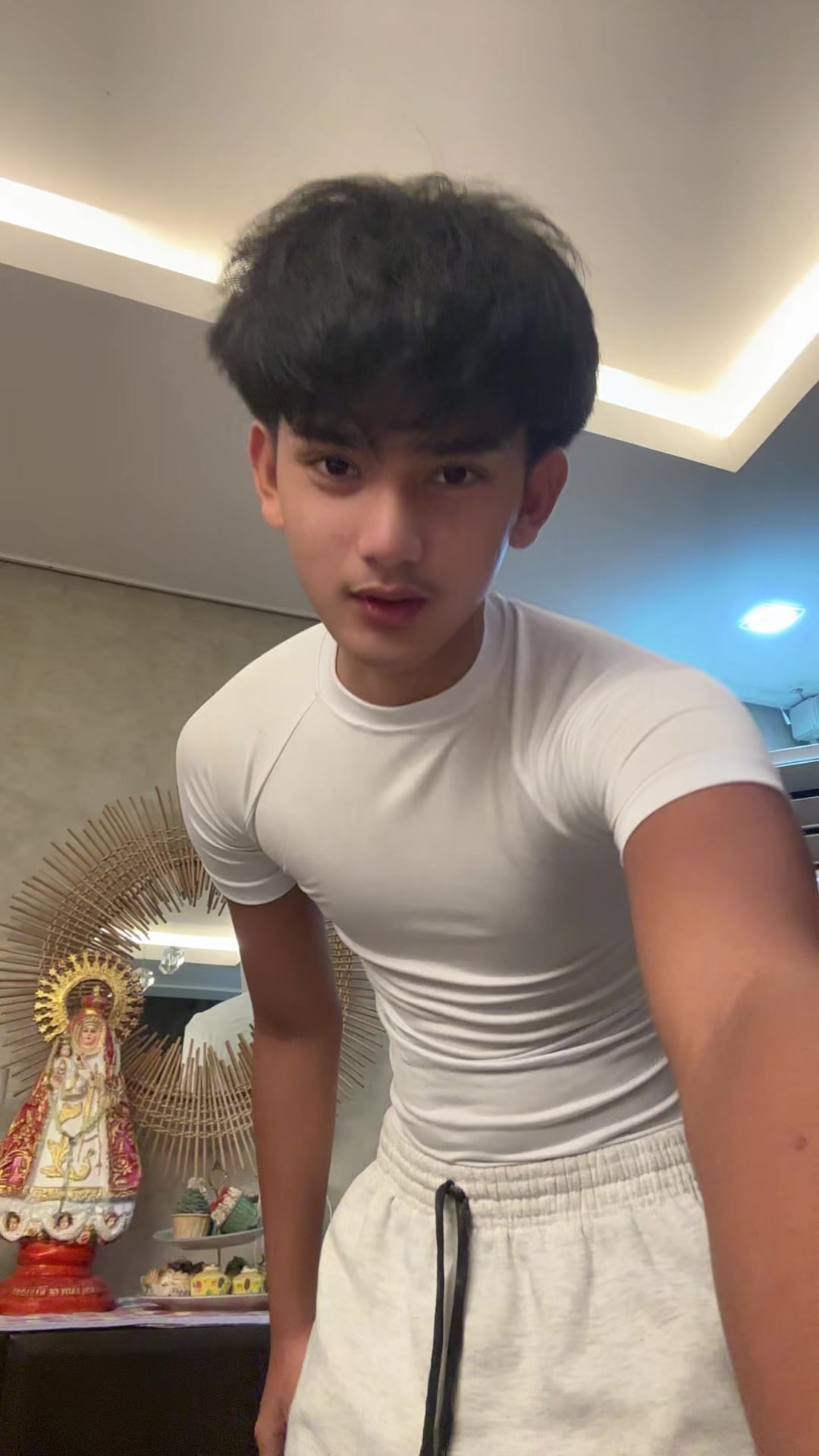 @Neinei💫