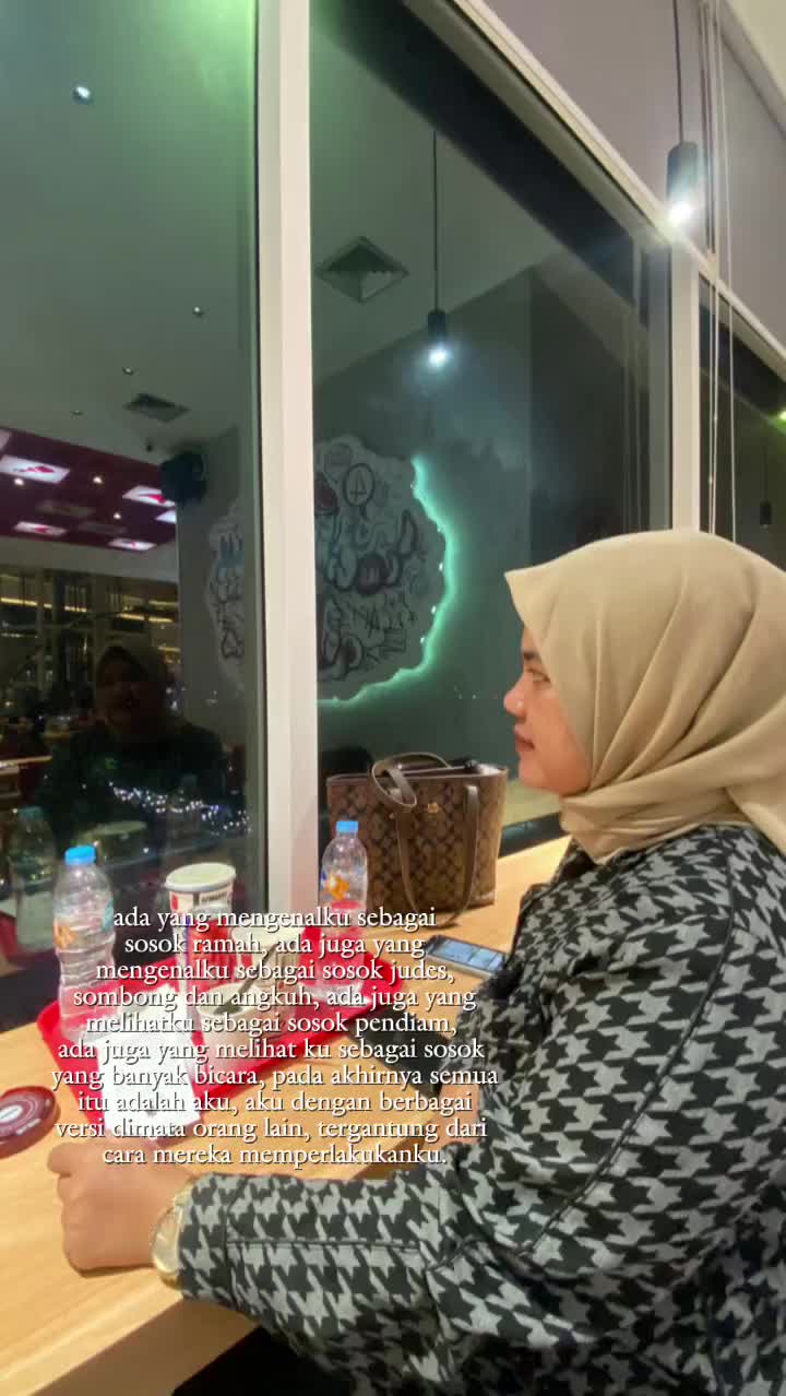 @meymey0695