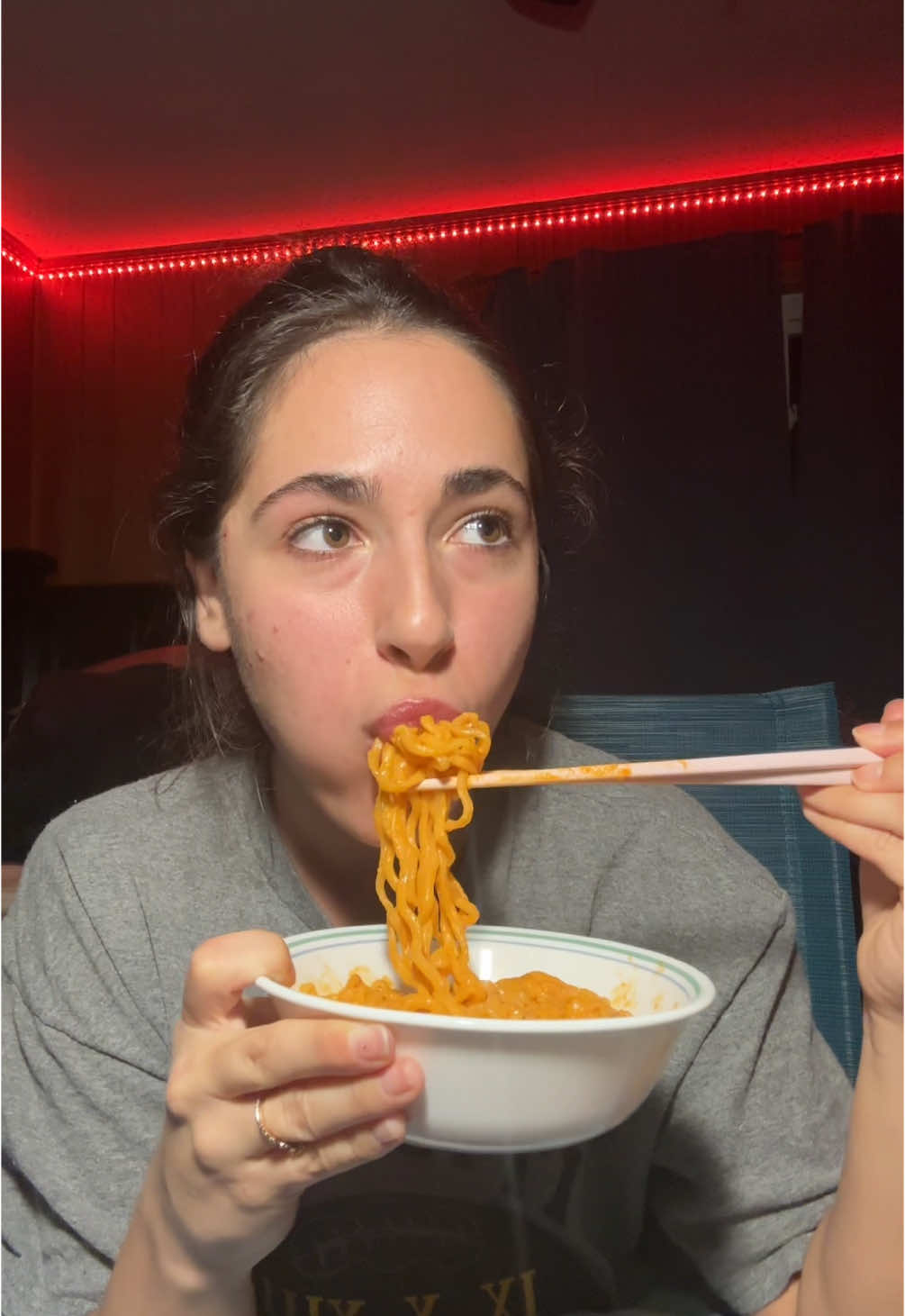 @chloeksmukbangs