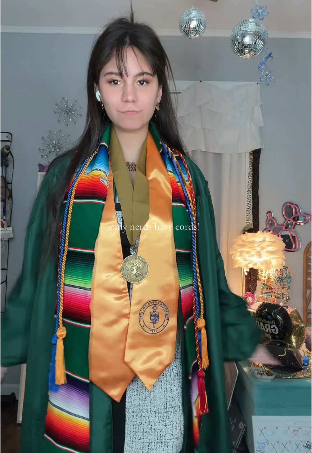@𝓜𝓪𝓭𝓮𝓵𝔂𝓷