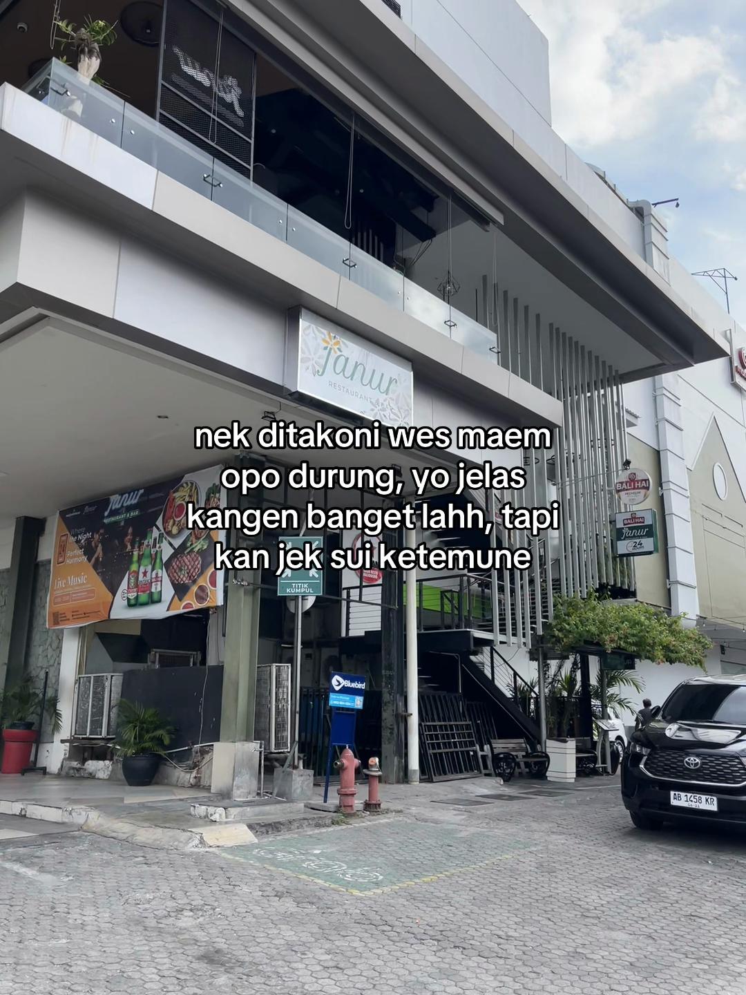 @𝙎𝙀𝙈𝙍𝘼𝙒𝙐𝙏✰