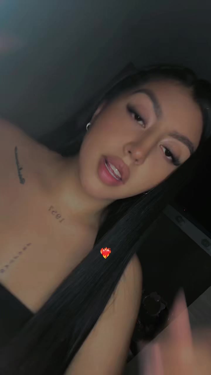 @V a l 🍒
