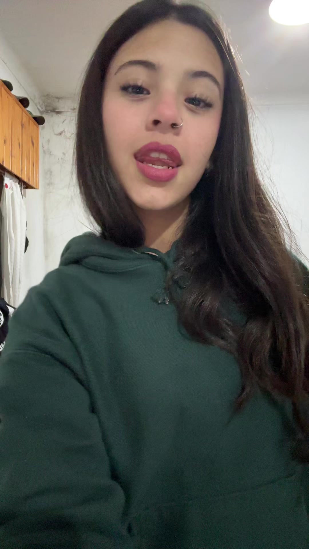 @briflores__