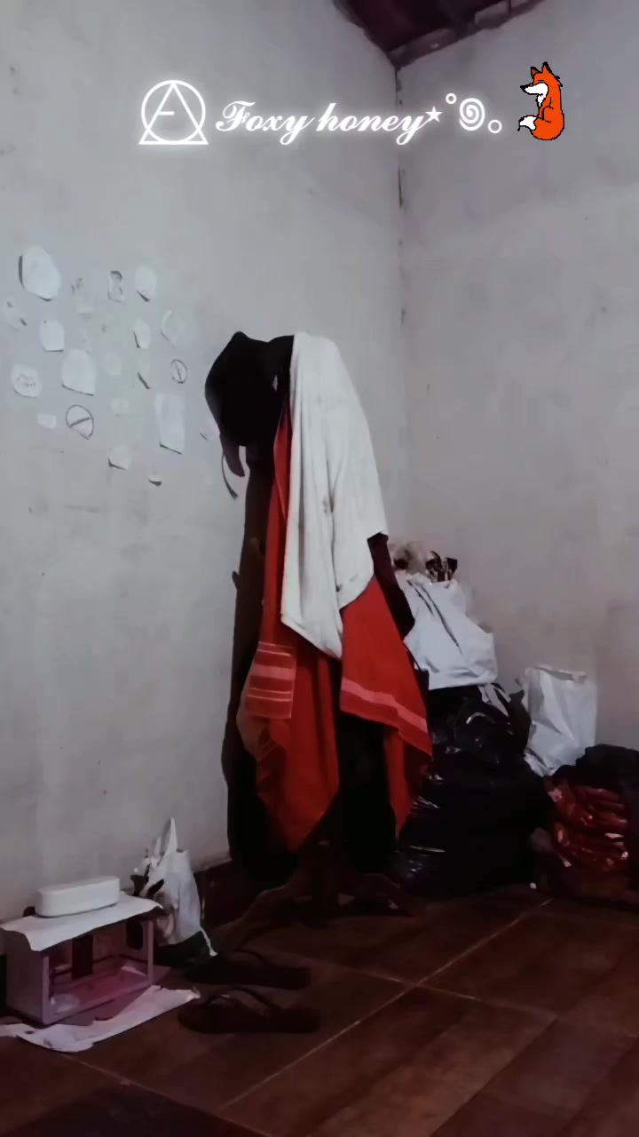 @╶⃝⃤𝓕𝓸𝔁𝔂 𝓱𝓸𝓷𝓮𝔂⋆˚꩜。