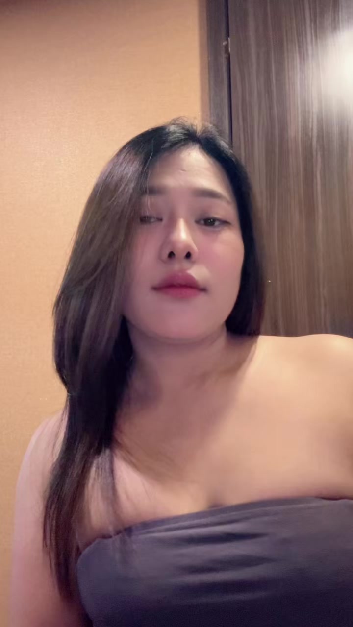 @Moo May