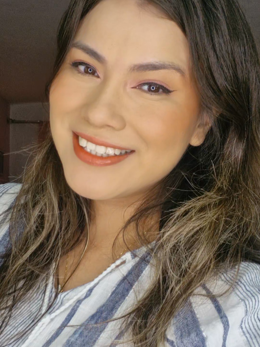 @Priscila López makeup🔮💗