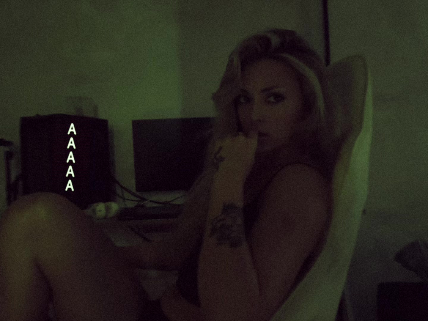 @манюня