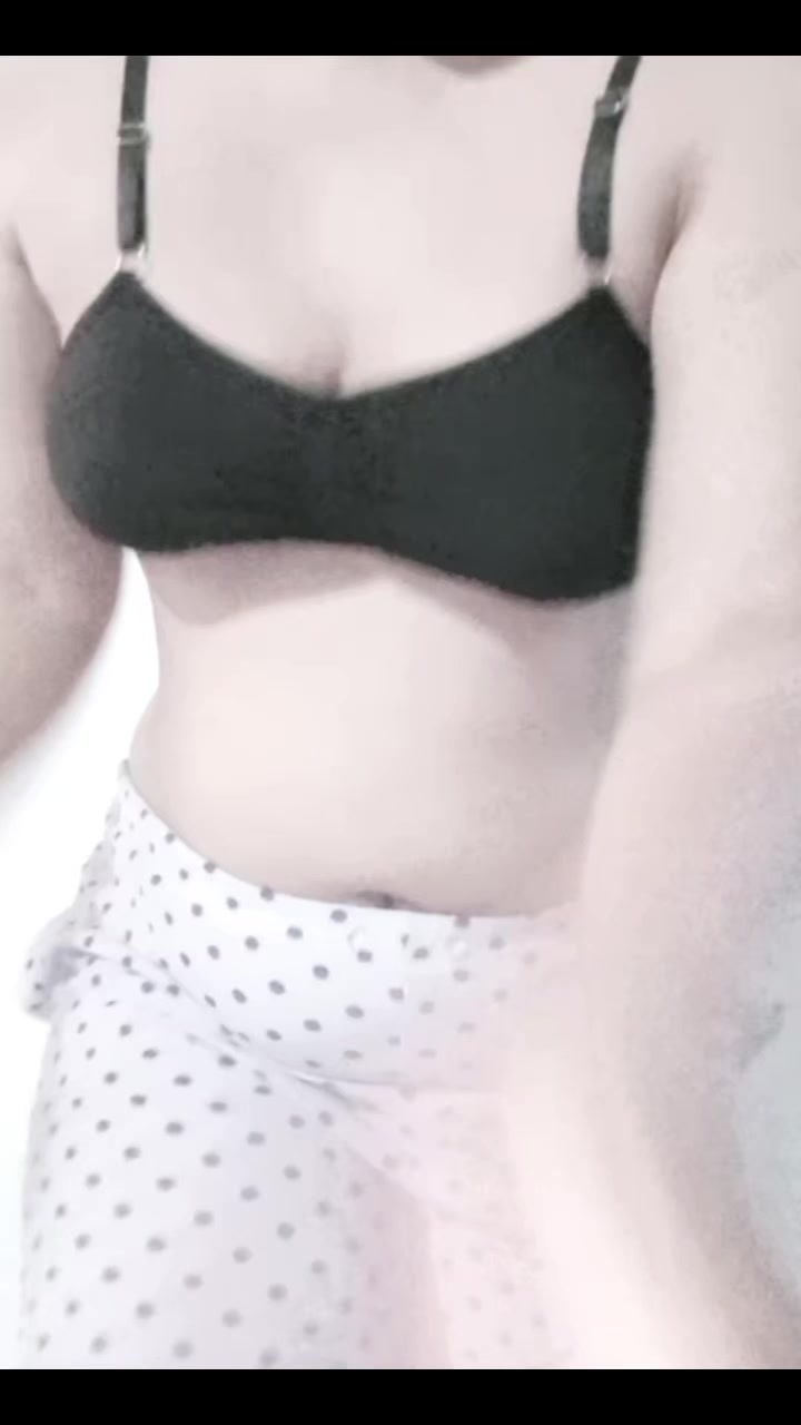 @Geela.☠️