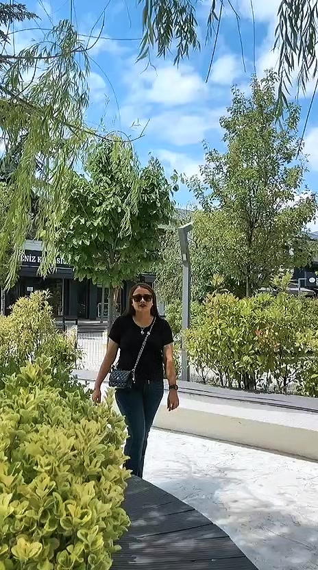 @Anuu Khadka