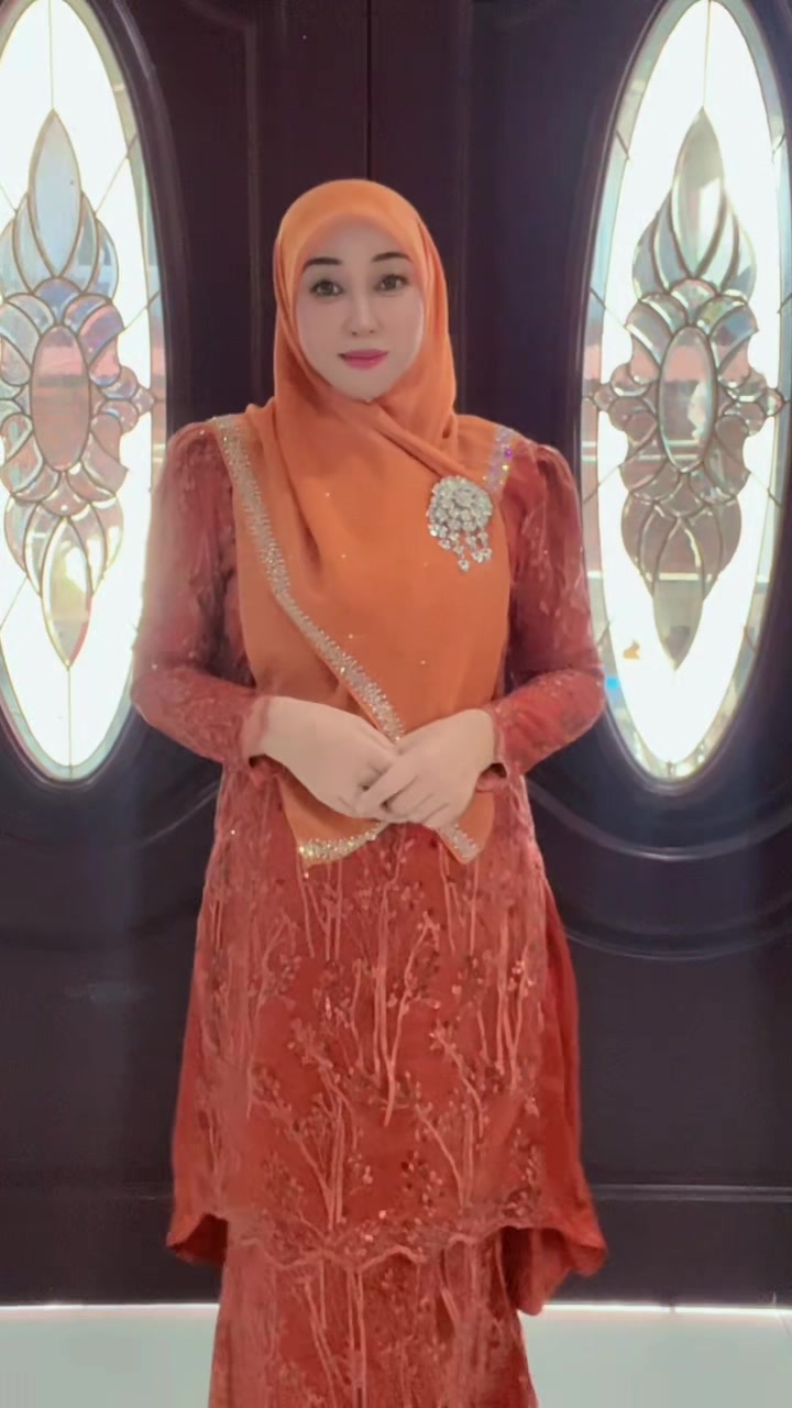 @Anies manja