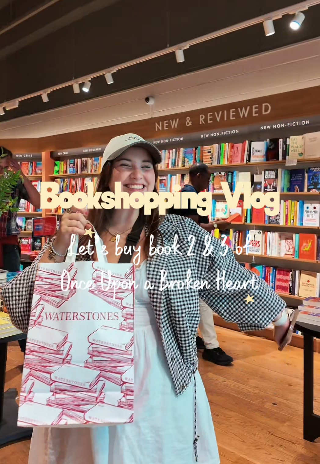 @Julia | Booktok 🤍📖