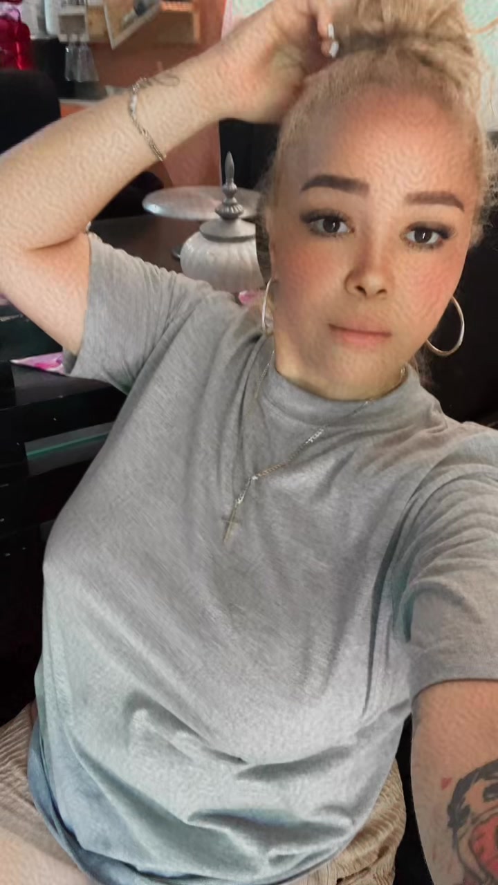 @Alondras